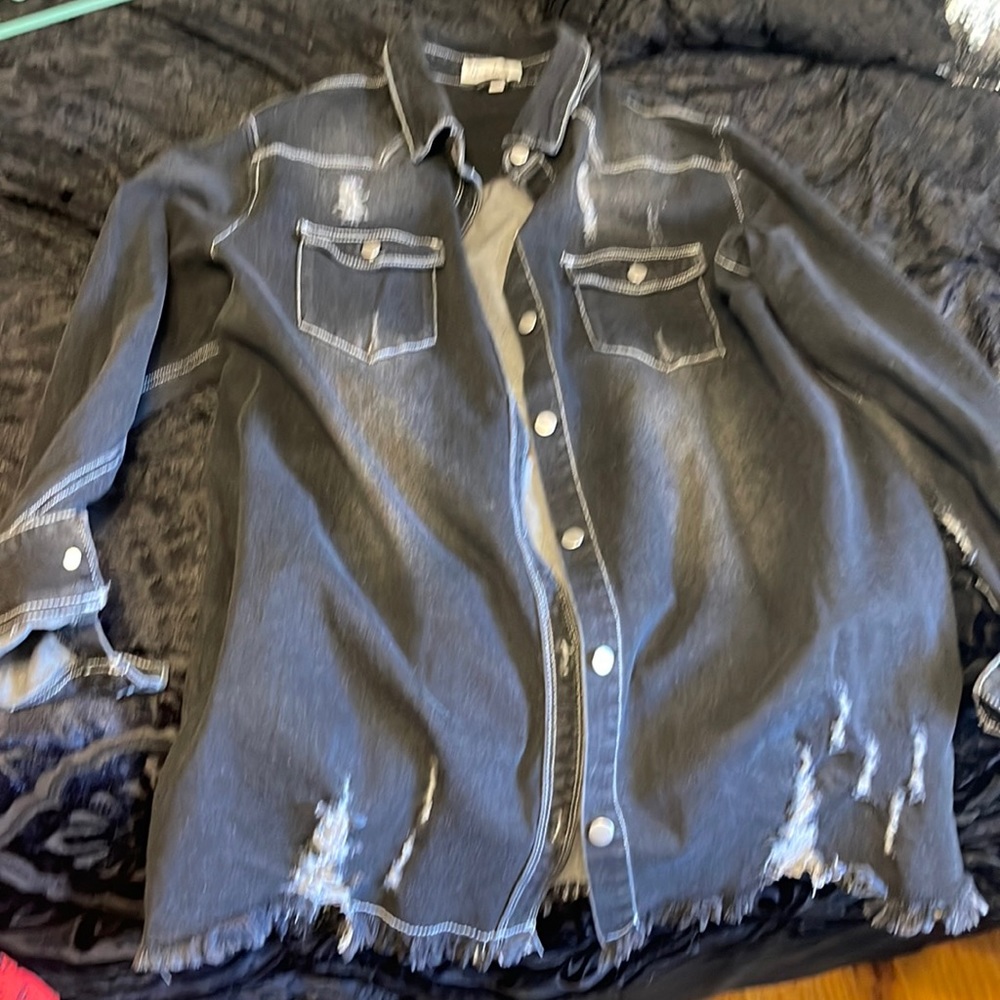 Worn once. Love tree black long sleeve  jean jacket.